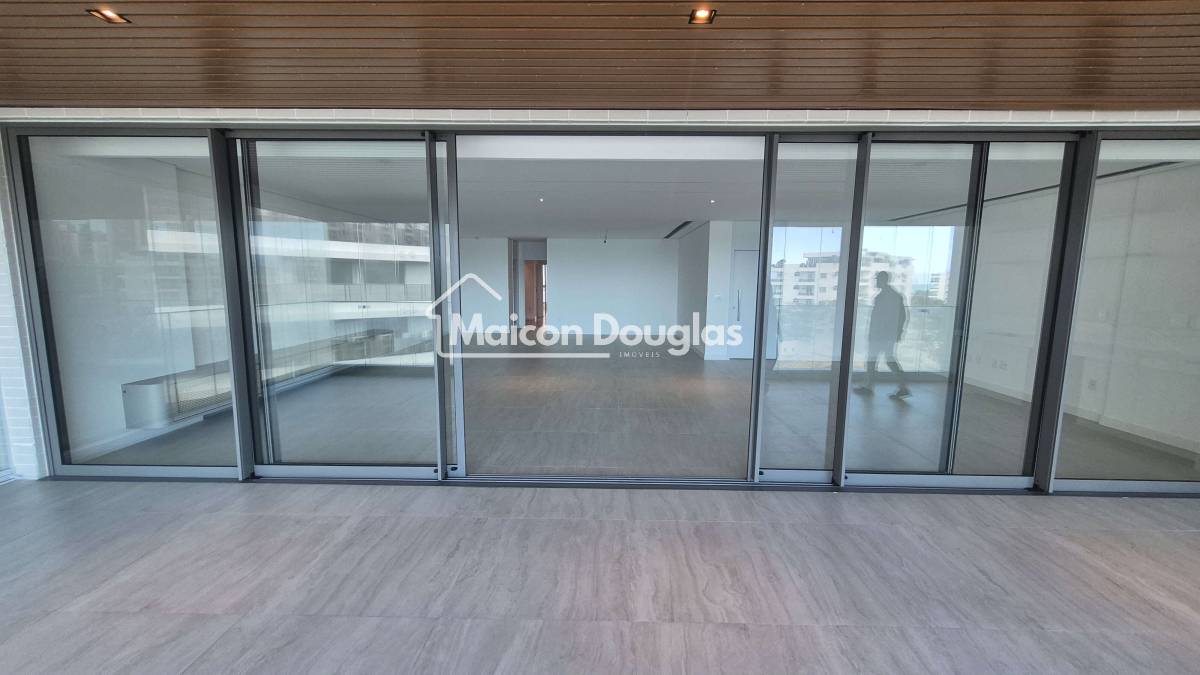  - Apartamento à venda, no Cyano Residence em Rio de Janeiro, Barra da Tijuca, com 4 quartos